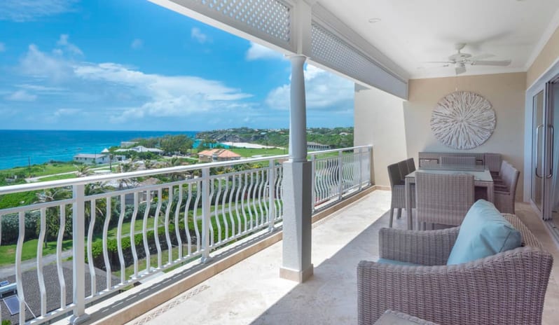 THREE BEDROOM CONTEMPORARY SUITE TERRACE